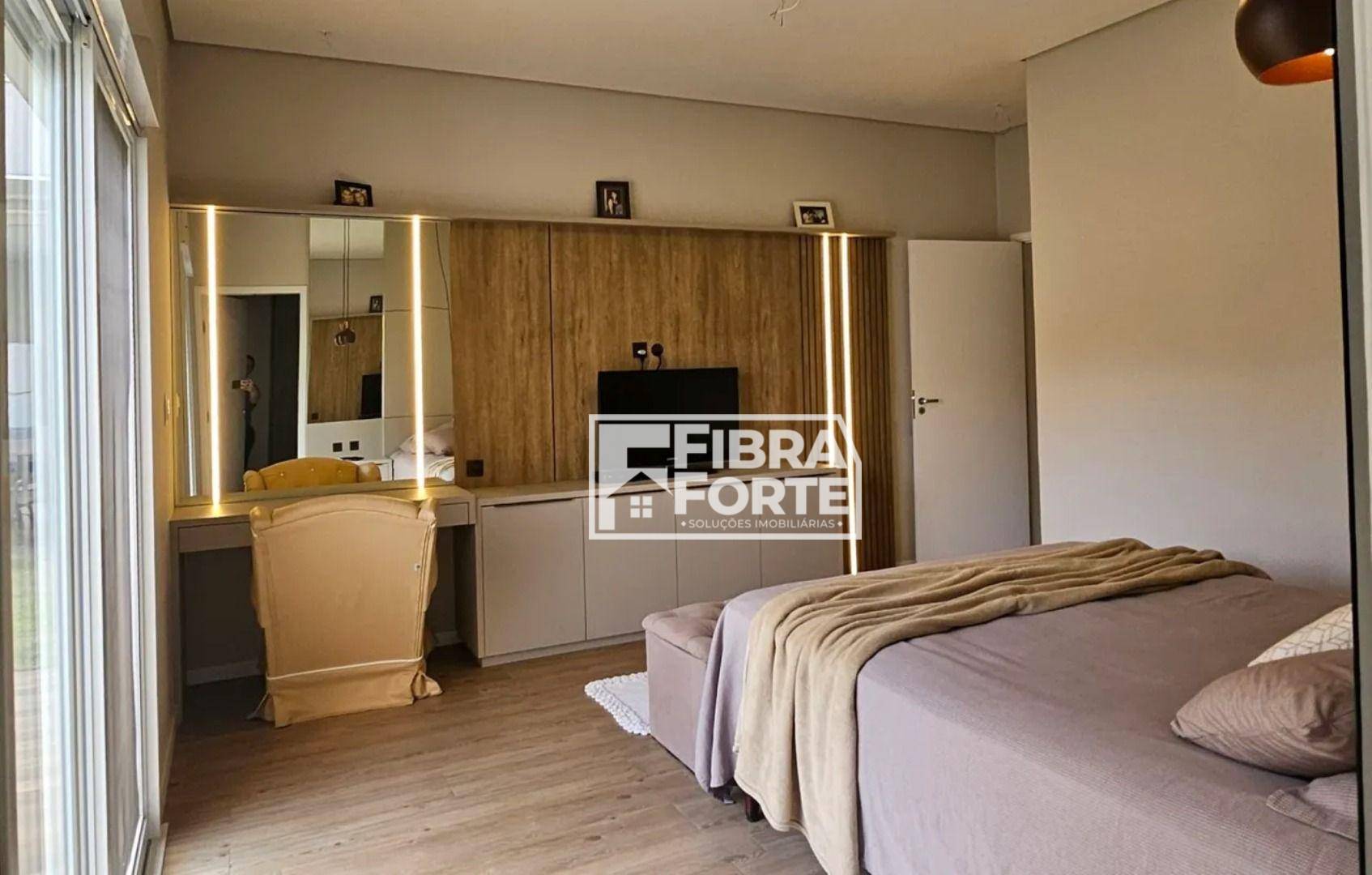 Casa de Condomínio para alugar com 3 quartos, 265m² - Foto 13