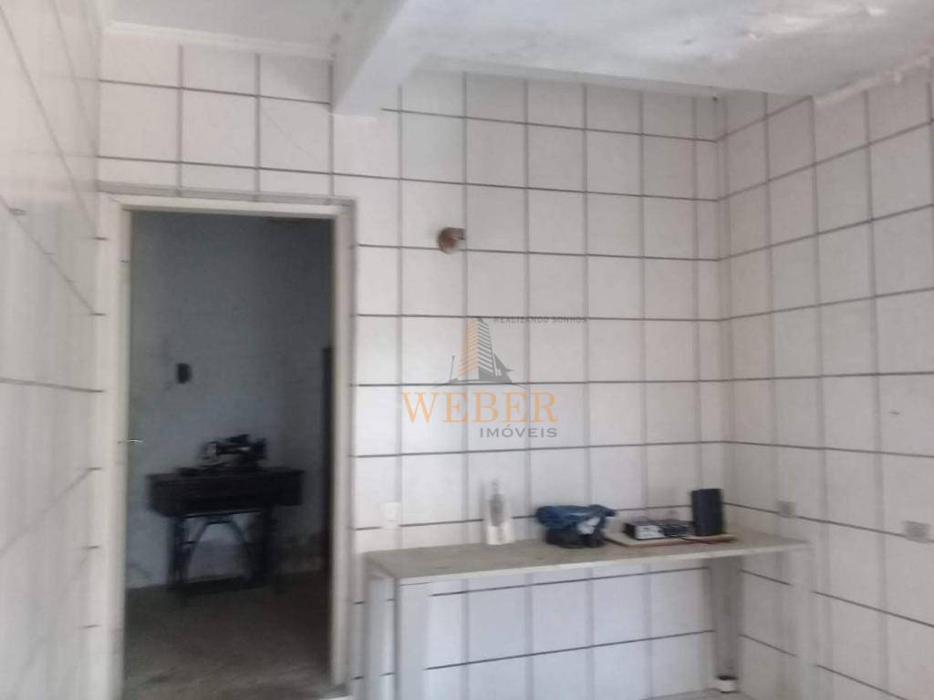 Casa, 3 quartos, 185 m² - Foto 2