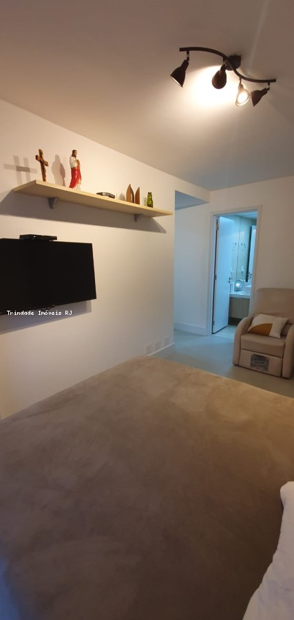Apartamento à venda com 3 quartos, 107m² - Foto 12