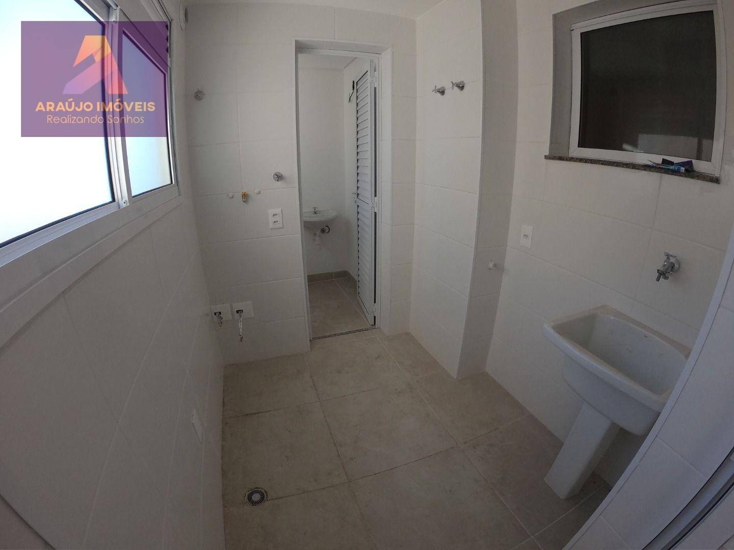 Apartamento à venda com 3 quartos, 104m² - Foto 4