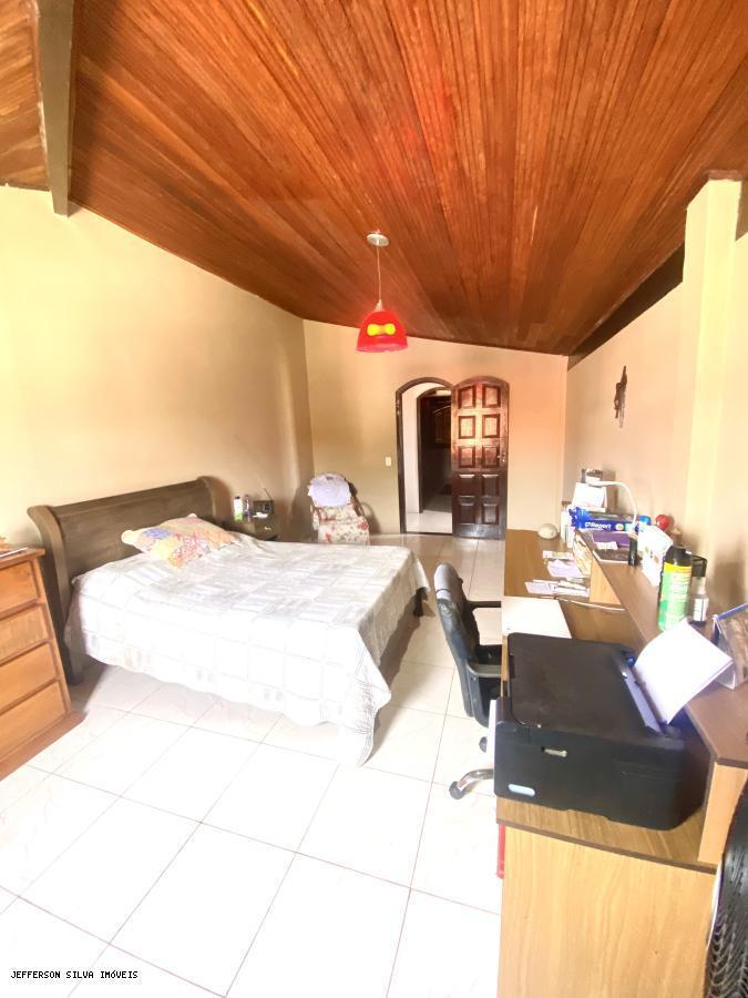 Casa de Condomínio à venda com 4 quartos, 272m² - Foto 12