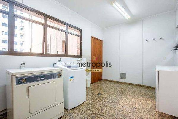 Apartamento à venda com 4 quartos, 270m² - Foto 7