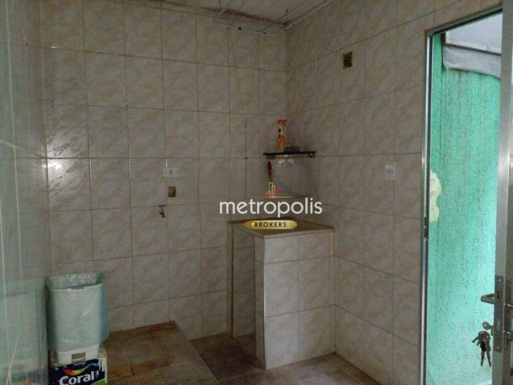 Sobrado à venda com 2 quartos, 150m² - Foto 14