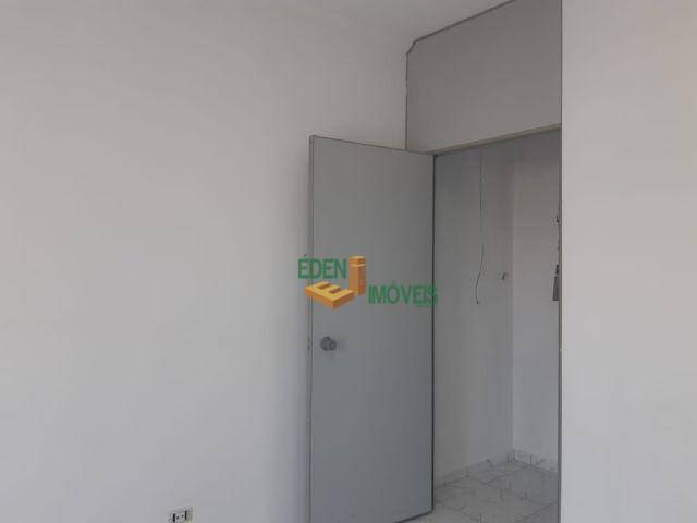 Casa à venda com 3 quartos, 181m² - Foto 11