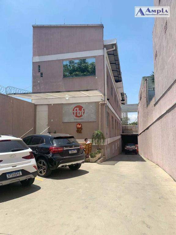 Prédio Inteiro à venda e aluguel, 900m² - Foto 1