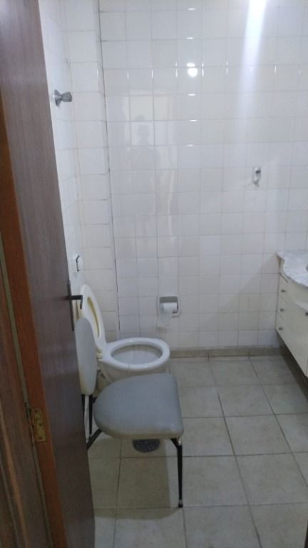 Apartamento à venda e aluguel com 2 quartos, 81m² - Foto 28