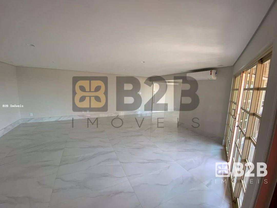 Apartamento à venda com 3 quartos, 207m² - Foto 6