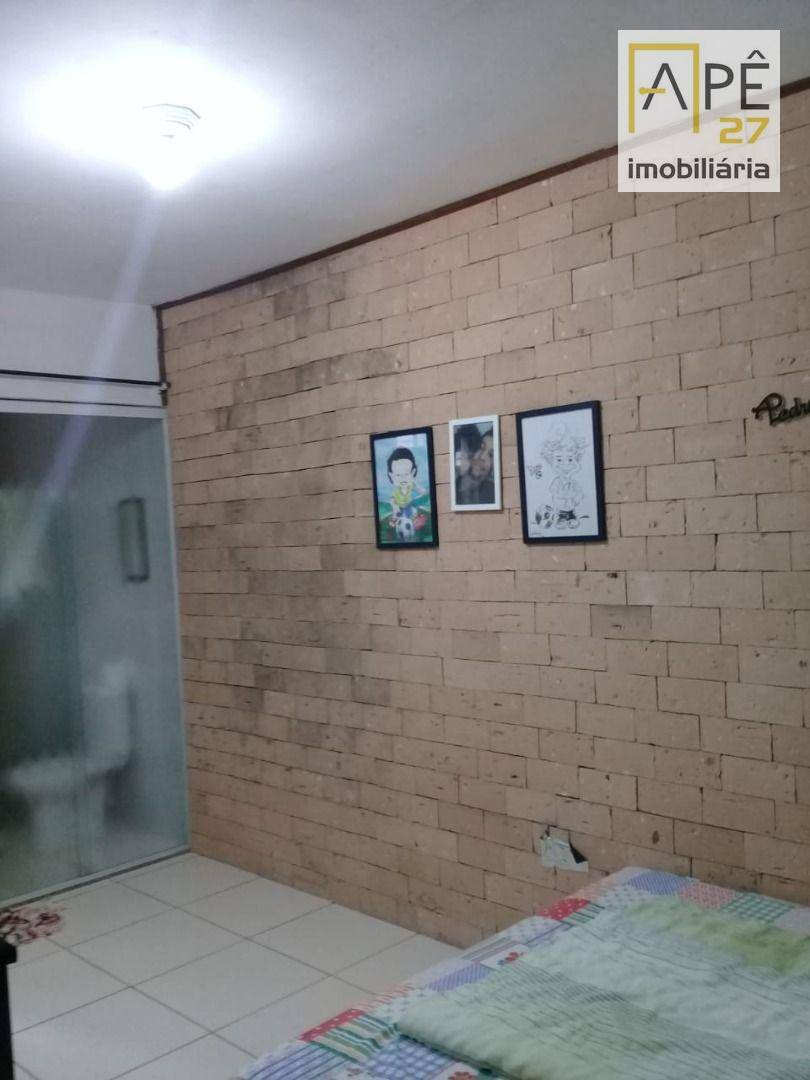 Casa à venda com 2 quartos, 180m² - Foto 6