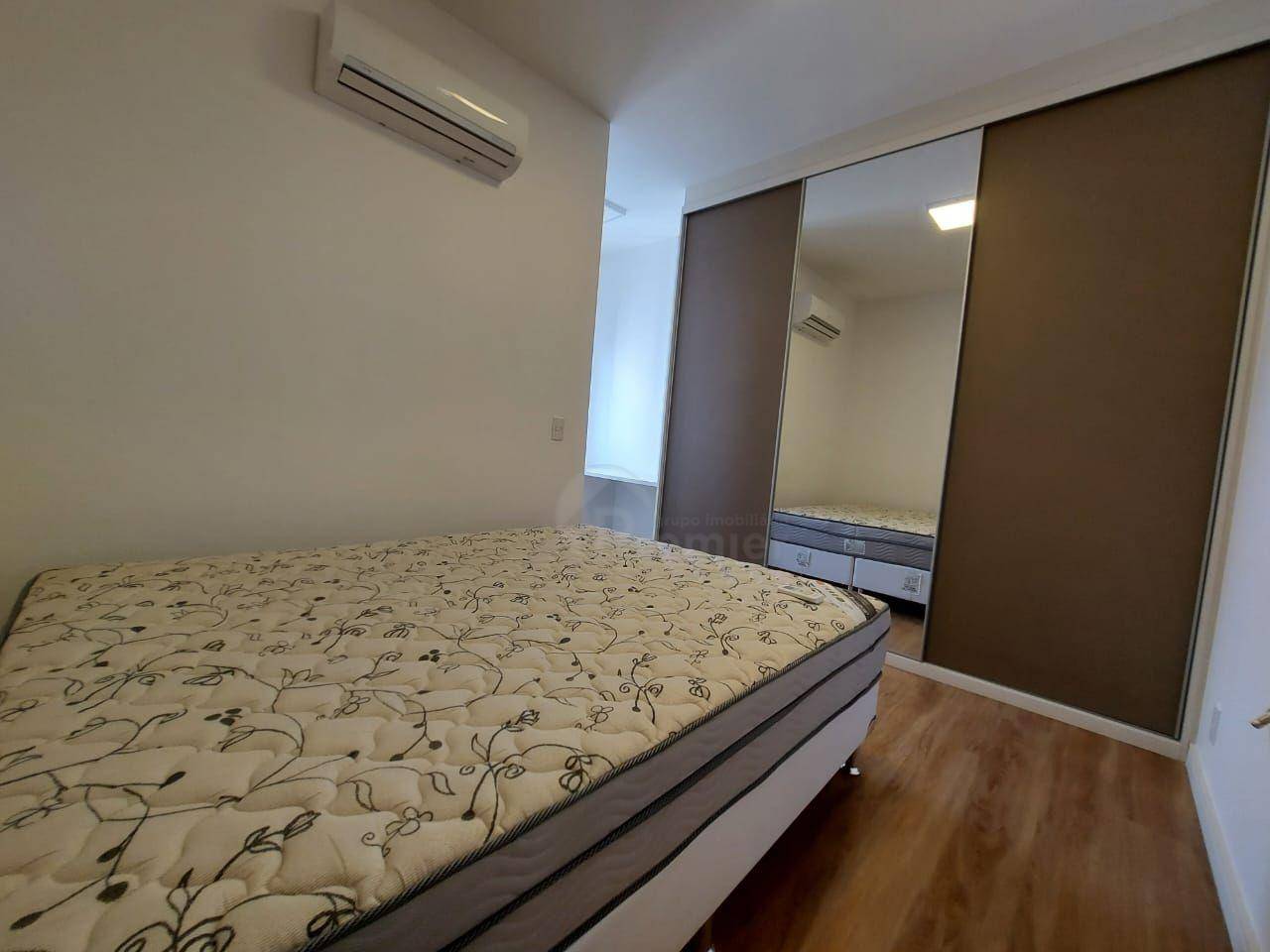 Apartamento para alugar com 2 quartos, 82m² - Foto 10