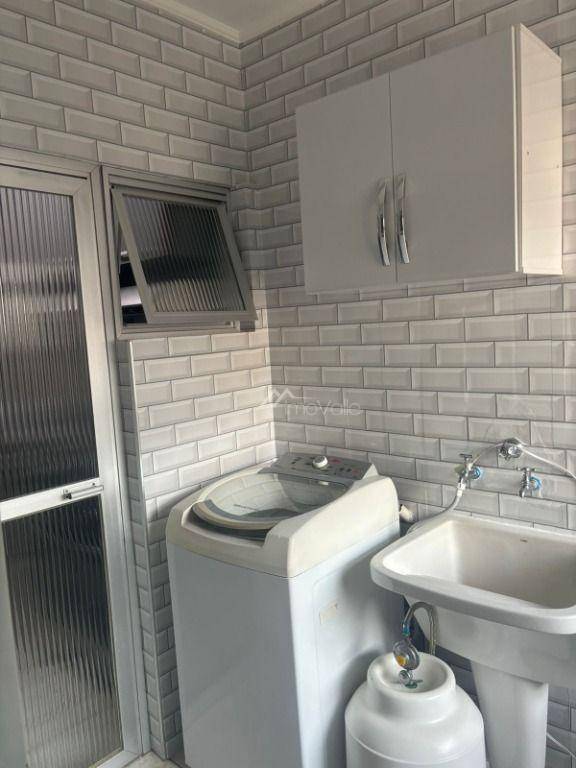 Apartamento para alugar com 3 quartos, 80m² - Foto 9