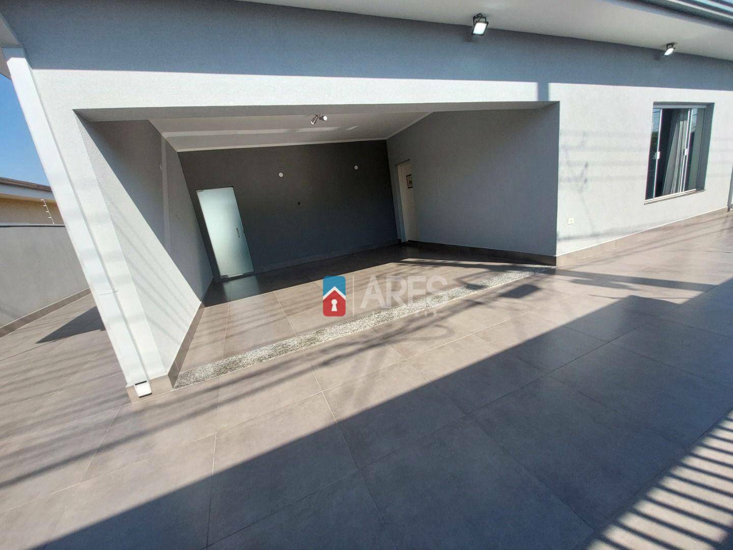 Casa à venda com 4 quartos, 205m² - Foto 17