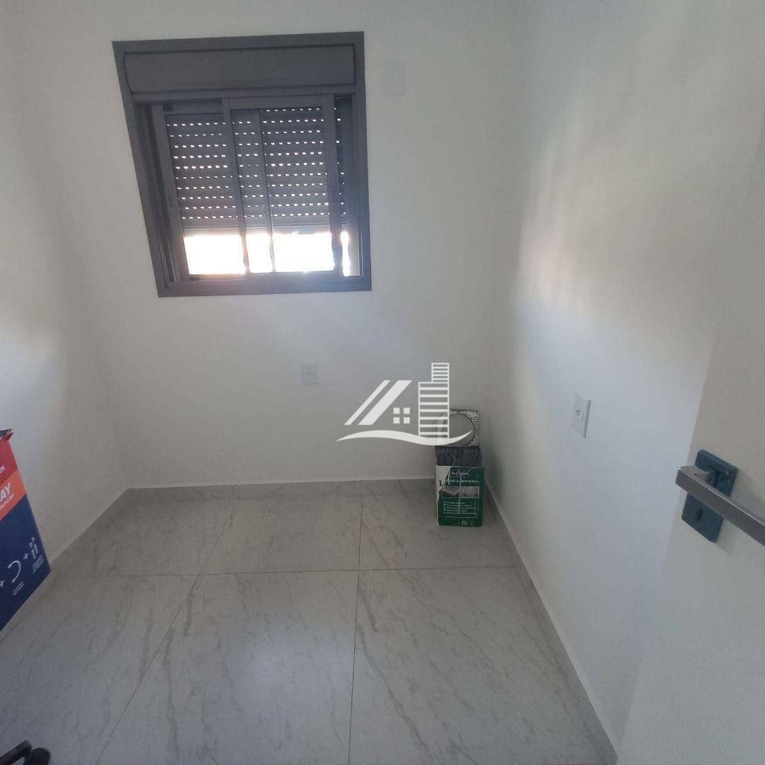 Apartamento à venda com 2 quartos, 42m² - Foto 19