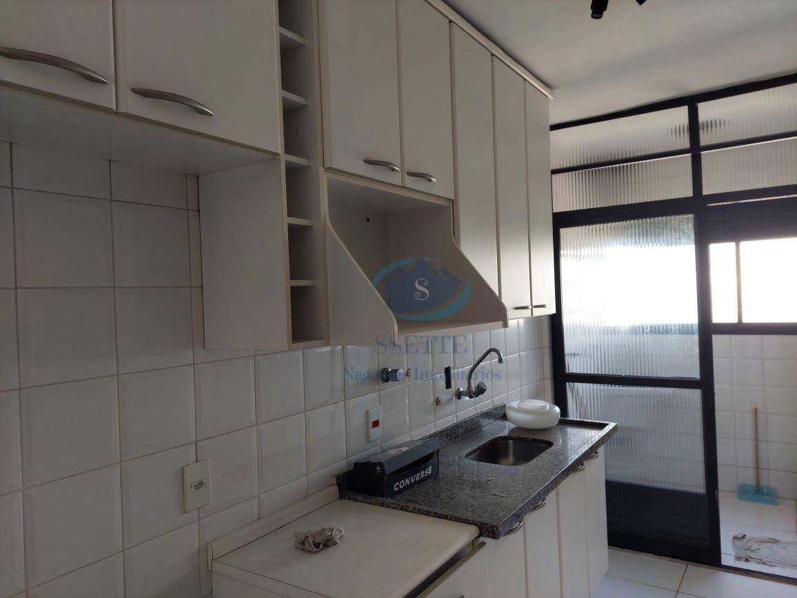 Apartamento para alugar com 3 quartos, 72m² - Foto 16