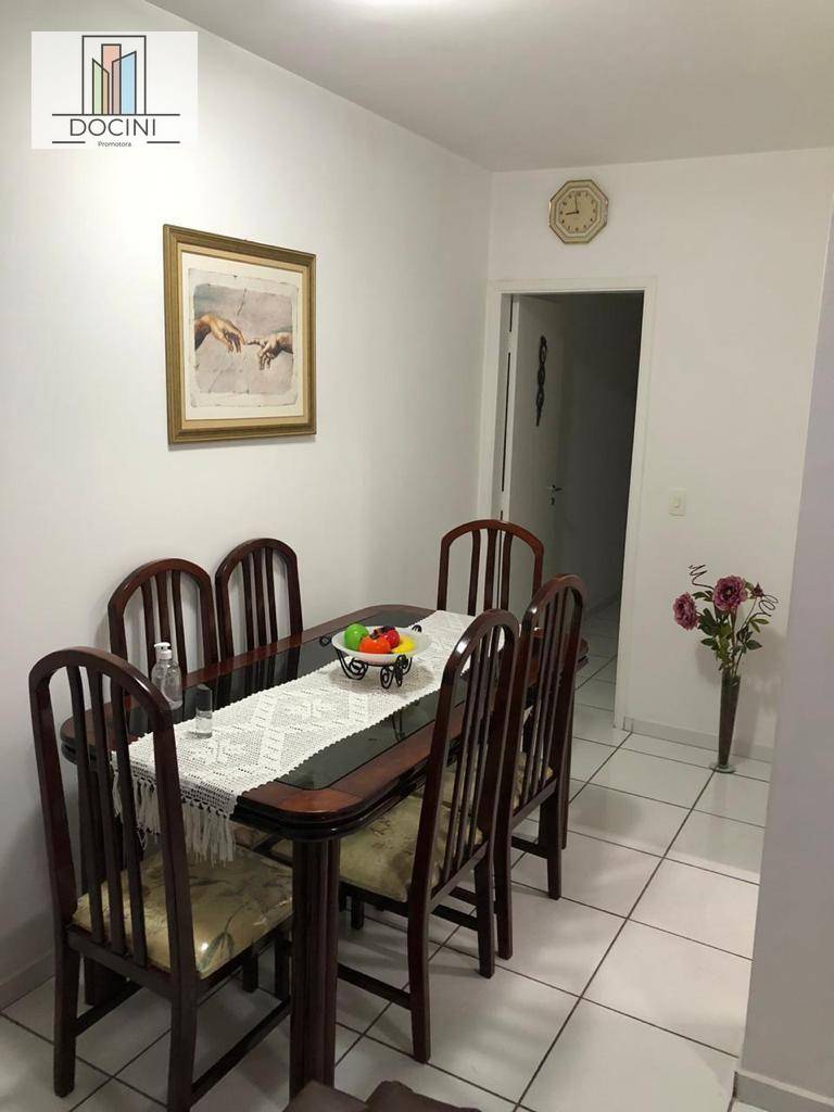 Apartamento à venda com 2 quartos, 70m² - Foto 8