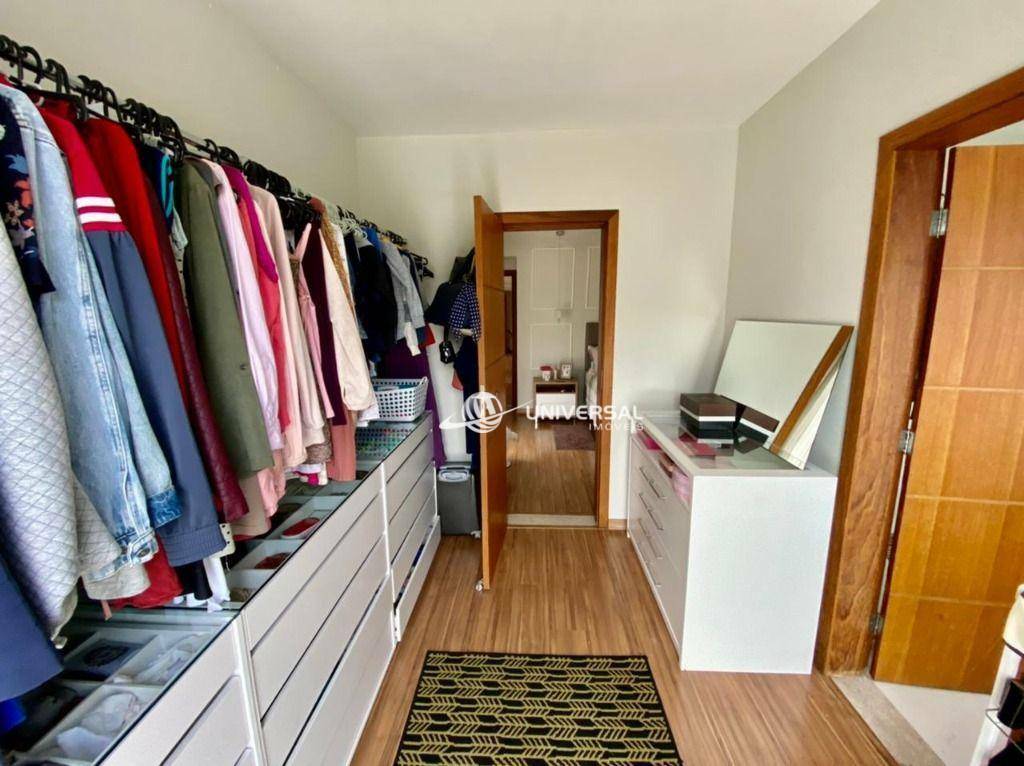 Casa de Condomínio à venda com 3 quartos, 221m² - Foto 19