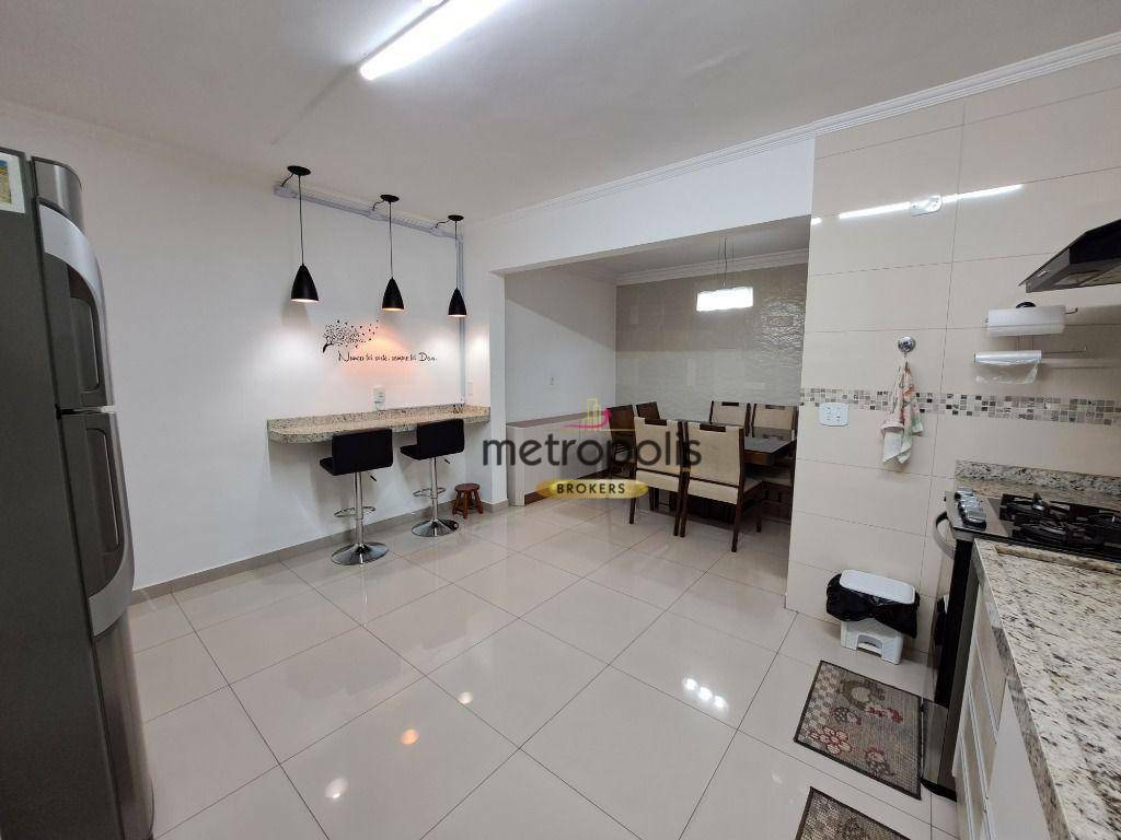 Sobrado à venda com 3 quartos, 250m² - Foto 7