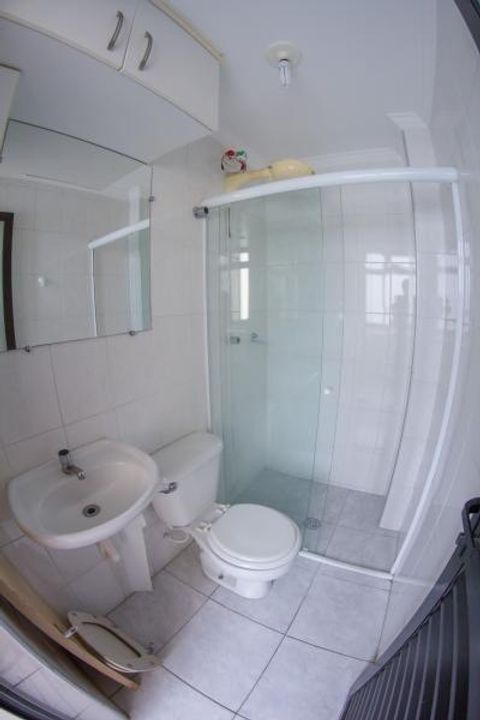 Apartamento para alugar com 4 quartos, 140m² - Foto 9