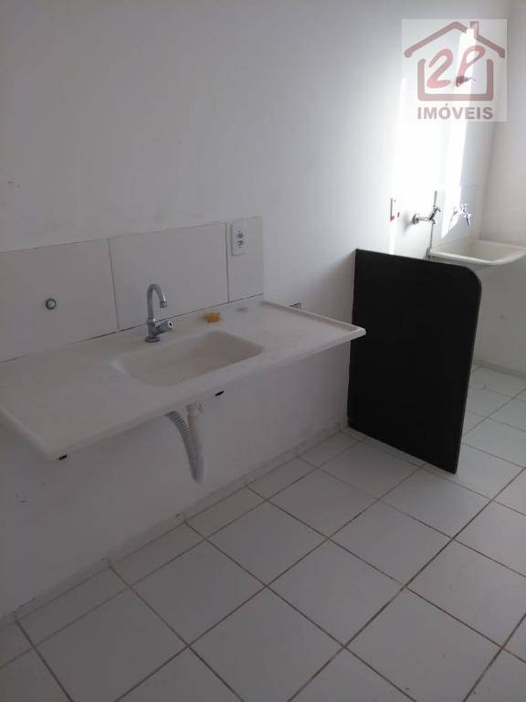 Apartamento à venda com 2 quartos, 46m² - Foto 4