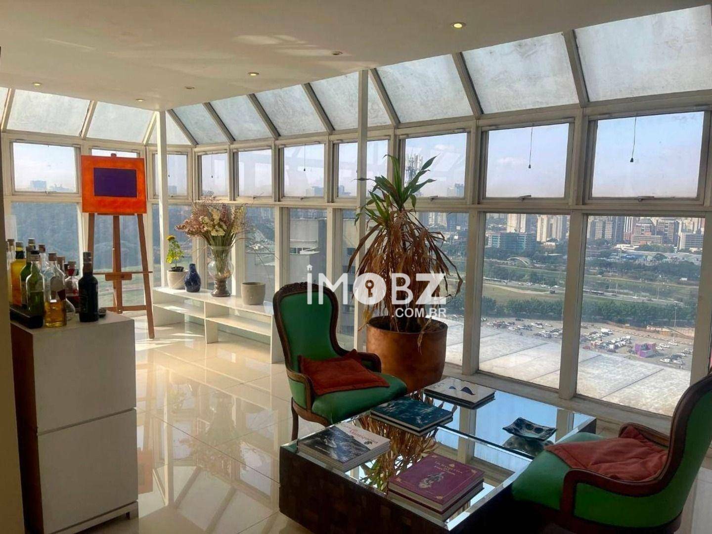 Apartamento à venda com 4 quartos, 230m² - Foto 5