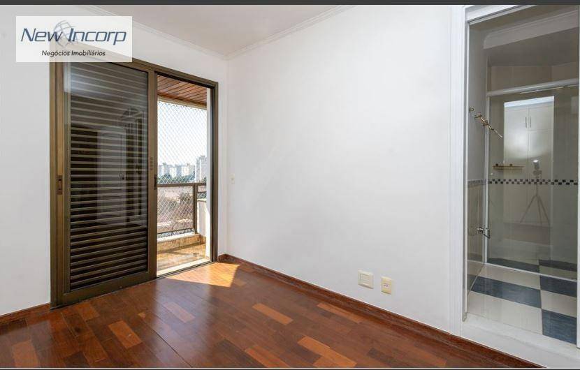 Apartamento à venda com 4 quartos, 242m² - Foto 16