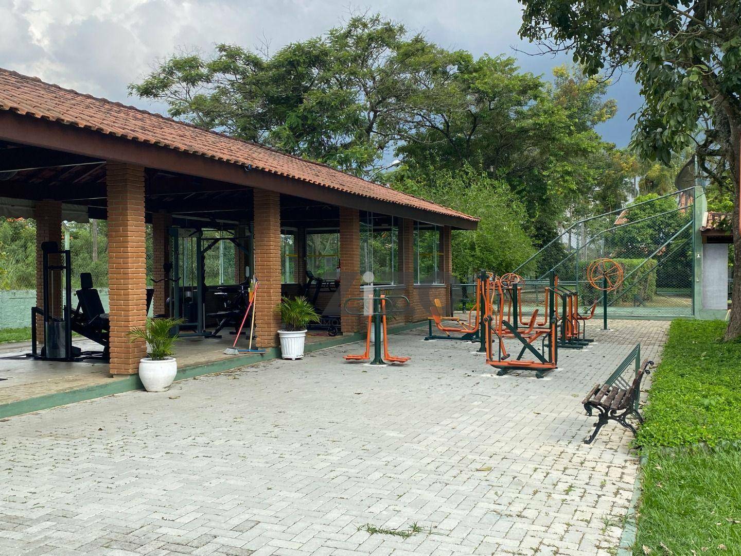 Casa de Condomínio para alugar com 5 quartos, 325m² - Foto 64