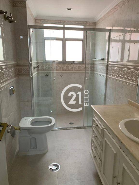 Apartamento à venda com 3 quartos, 172m² - Foto 2