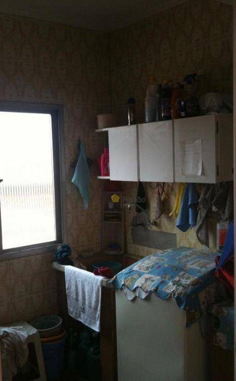 Sobrado à venda com 6 quartos, 297m² - Foto 29