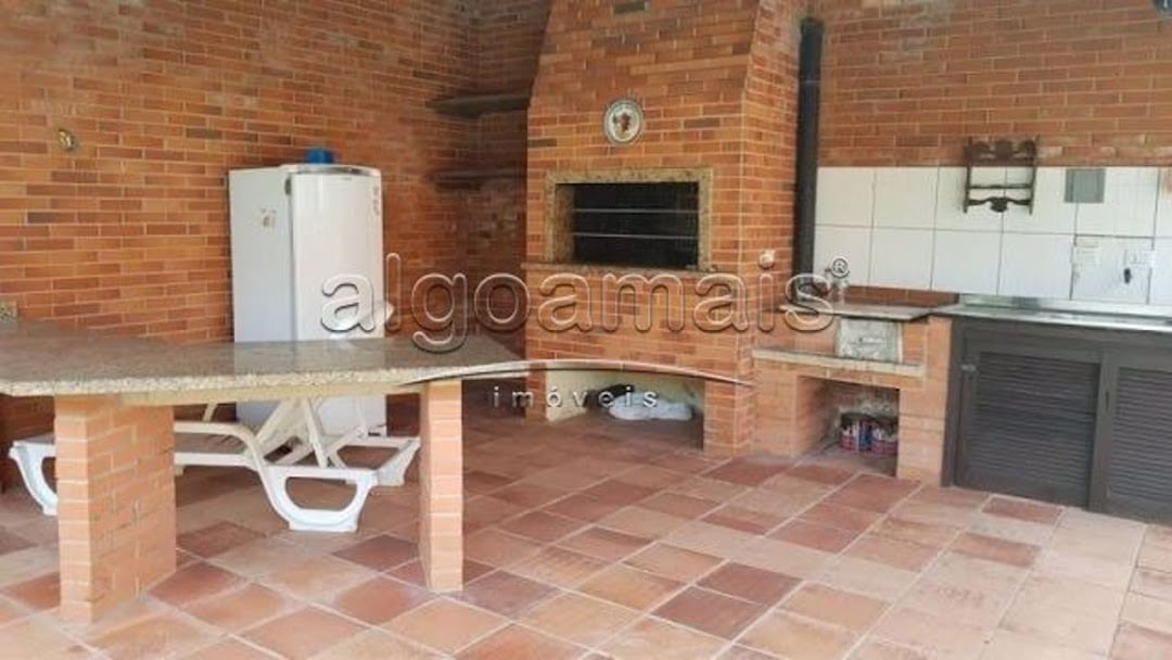 Casa à venda com 3 quartos, 250m² - Foto 15