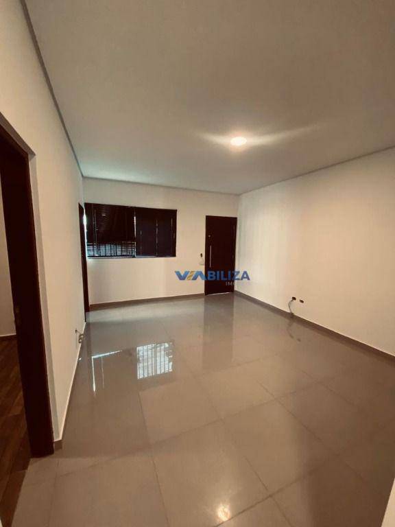 Casa à venda com 3 quartos, 124m² - Foto 3