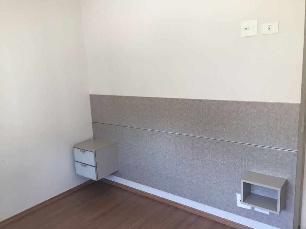 Apartamento à venda com 2 quartos, 62m² - Foto 7