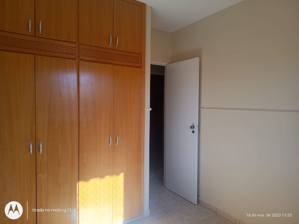 Casa de Condomínio para alugar com 3 quartos, 120m² - Foto 11