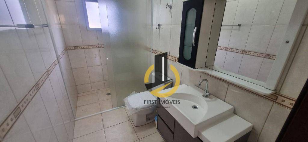 Sobrado à venda com 3 quartos, 270m² - Foto 12