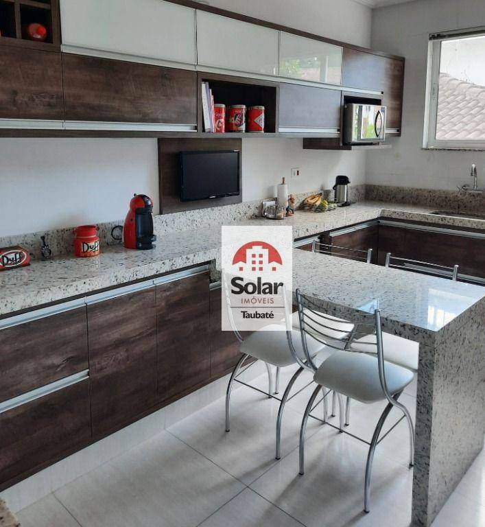 Casa à venda e aluguel com 3 quartos, 340m² - Foto 8