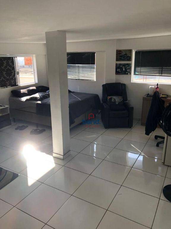 Casa à venda com 3 quartos, 450m² - Foto 14