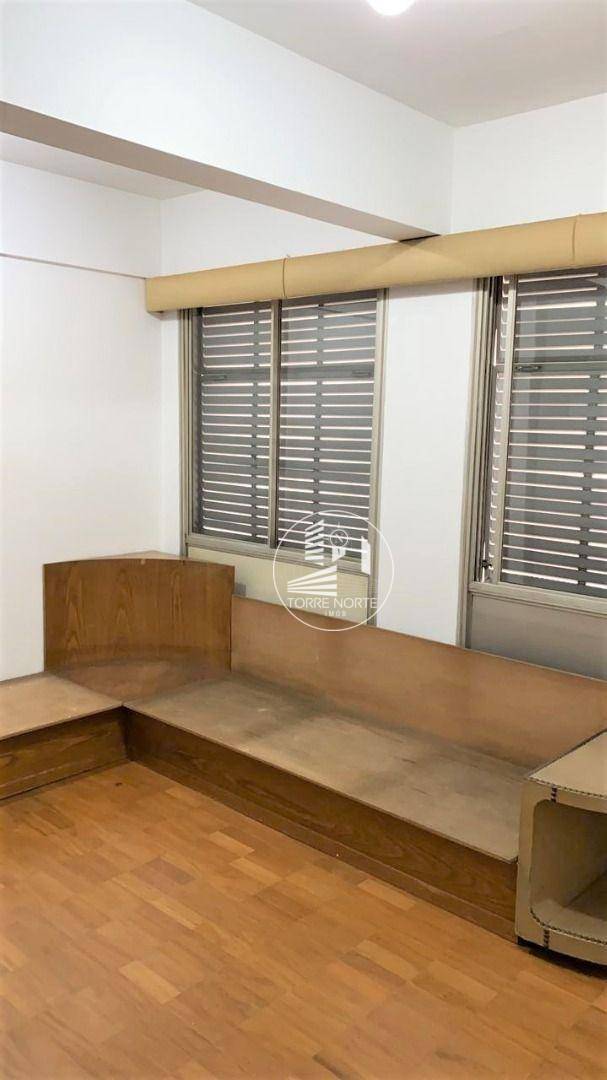 Apartamento à venda com 4 quartos, 337m² - Foto 22