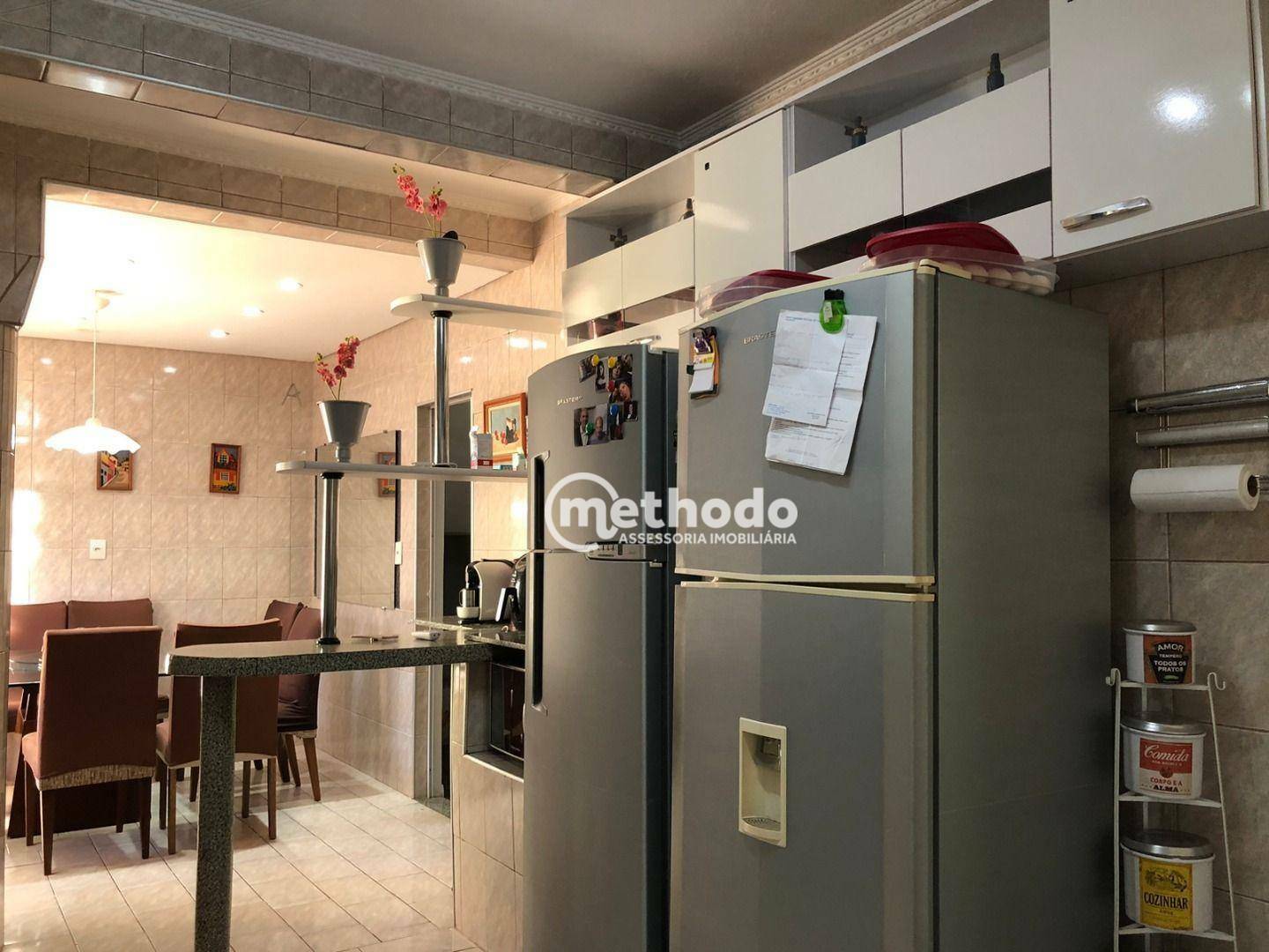 Casa à venda com 4 quartos, 250m² - Foto 38