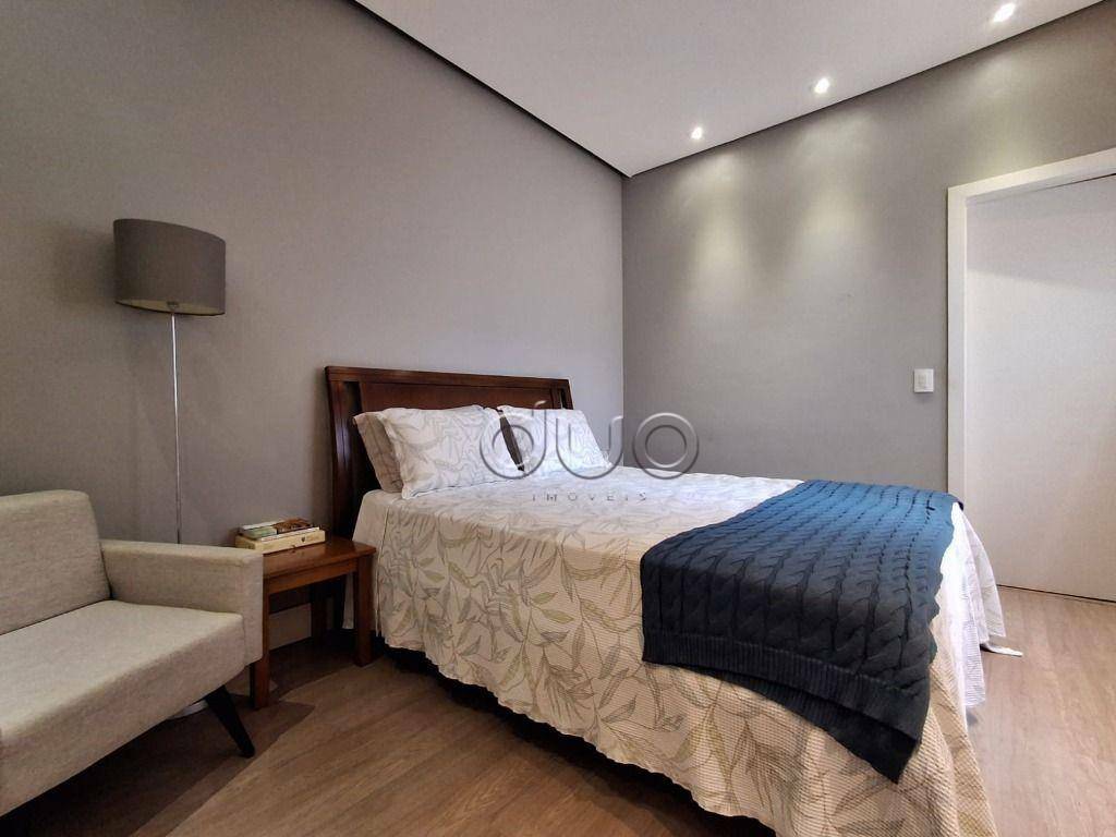 Casa à venda com 3 quartos, 340m² - Foto 20