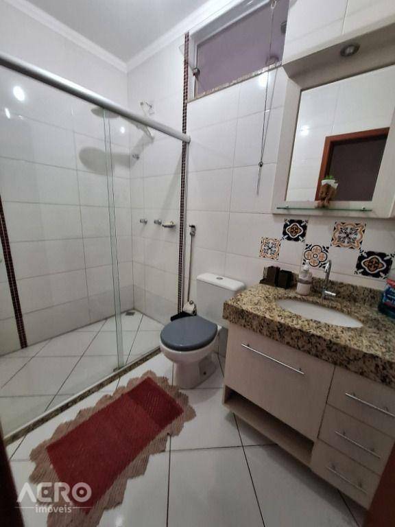 Casa à venda com 3 quartos, 145m² - Foto 17