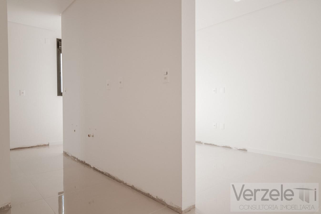 Apartamento à venda com 4 quartos, 173m² - Foto 17