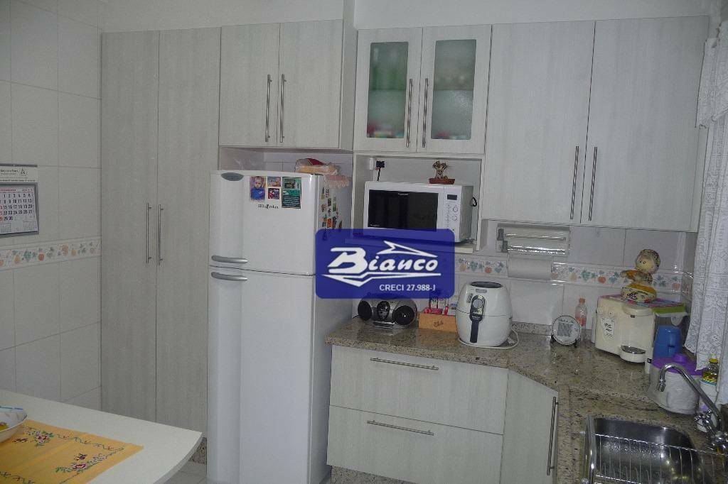 Sobrado à venda com 3 quartos, 145m² - Foto 24