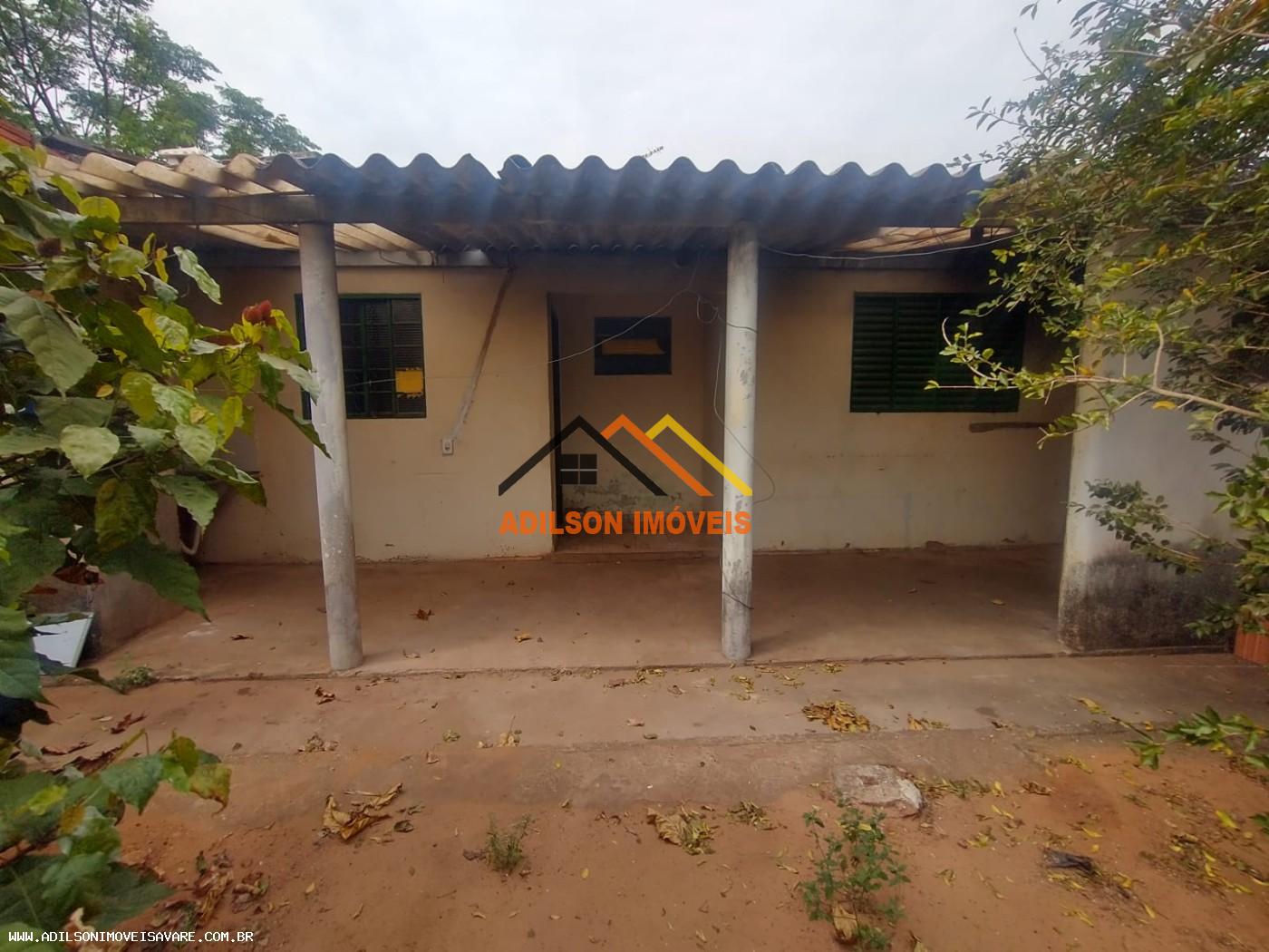 Casa à venda com 1 quarto, 200m² - Foto 3