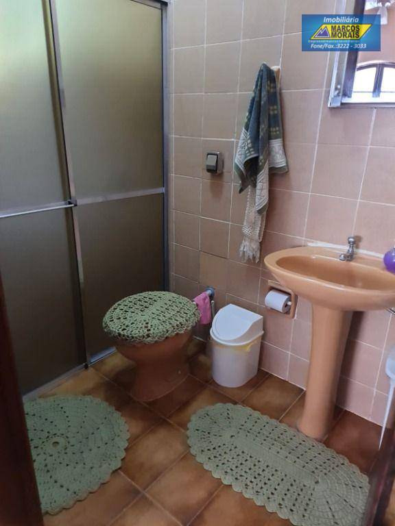 Chácara à venda com 4 quartos, 220m² - Foto 8