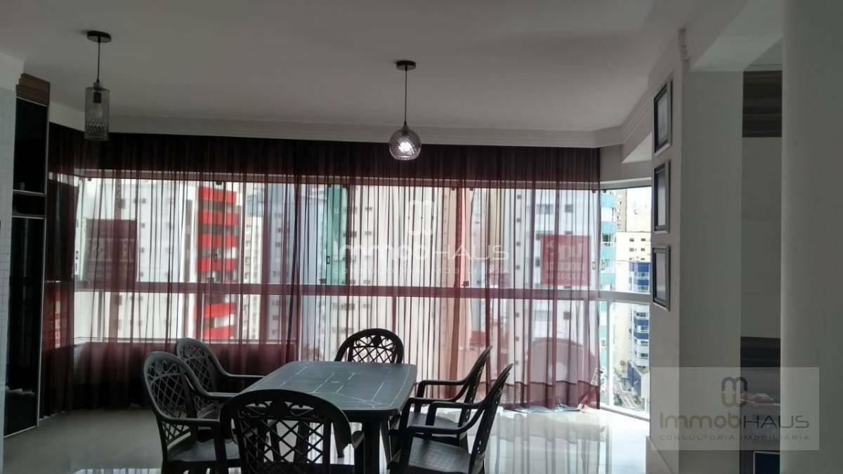 Apartamento à venda com 3 quartos, 132m² - Foto 26