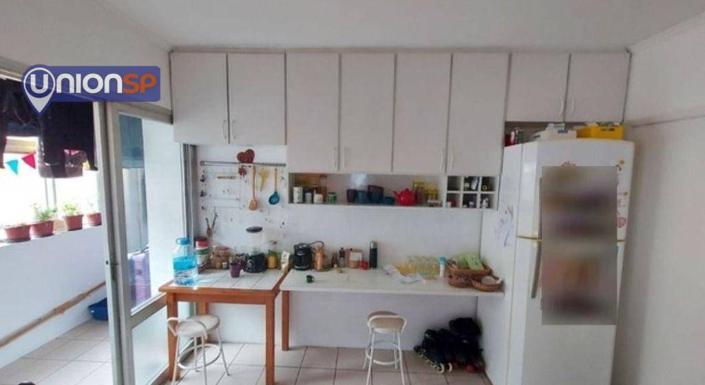 Apartamento à venda com 2 quartos, 80m² - Foto 3