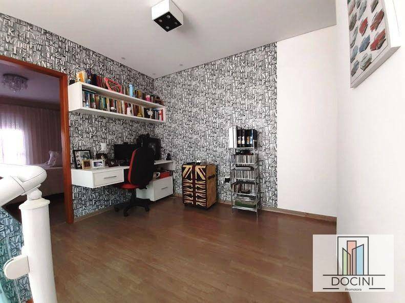 Sobrado à venda com 3 quartos, 308M2 - Foto 24