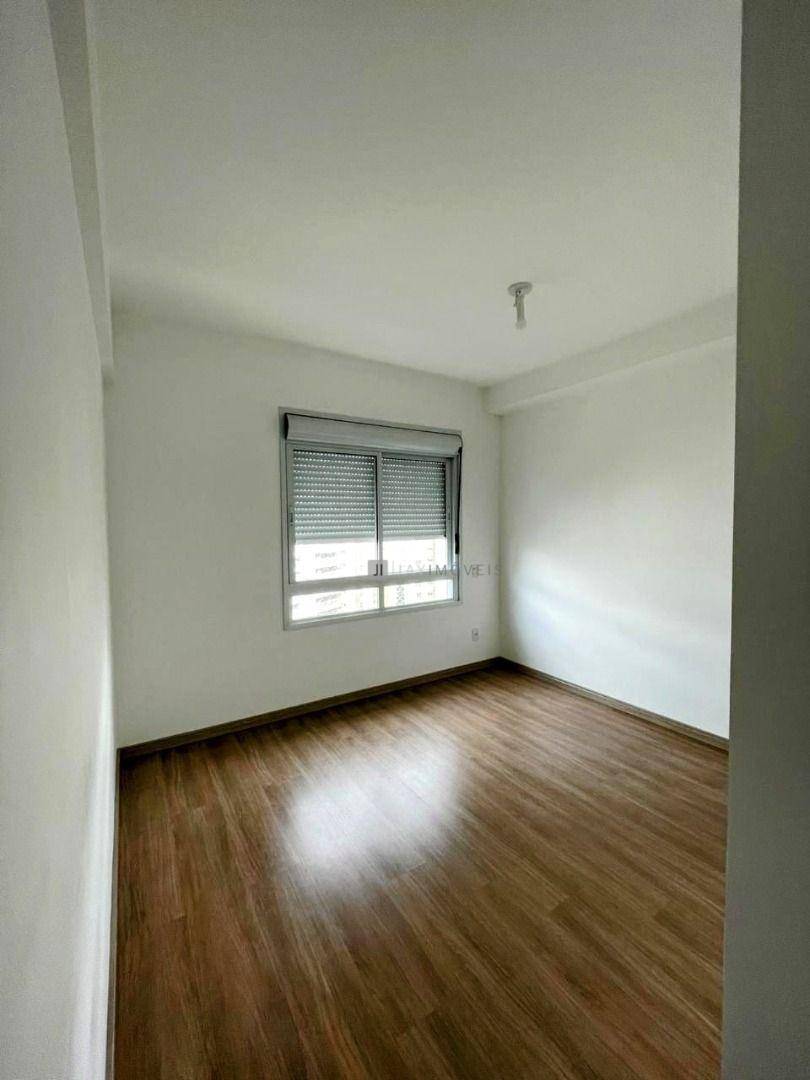 Apartamento à venda com 2 quartos, 56m² - Foto 17