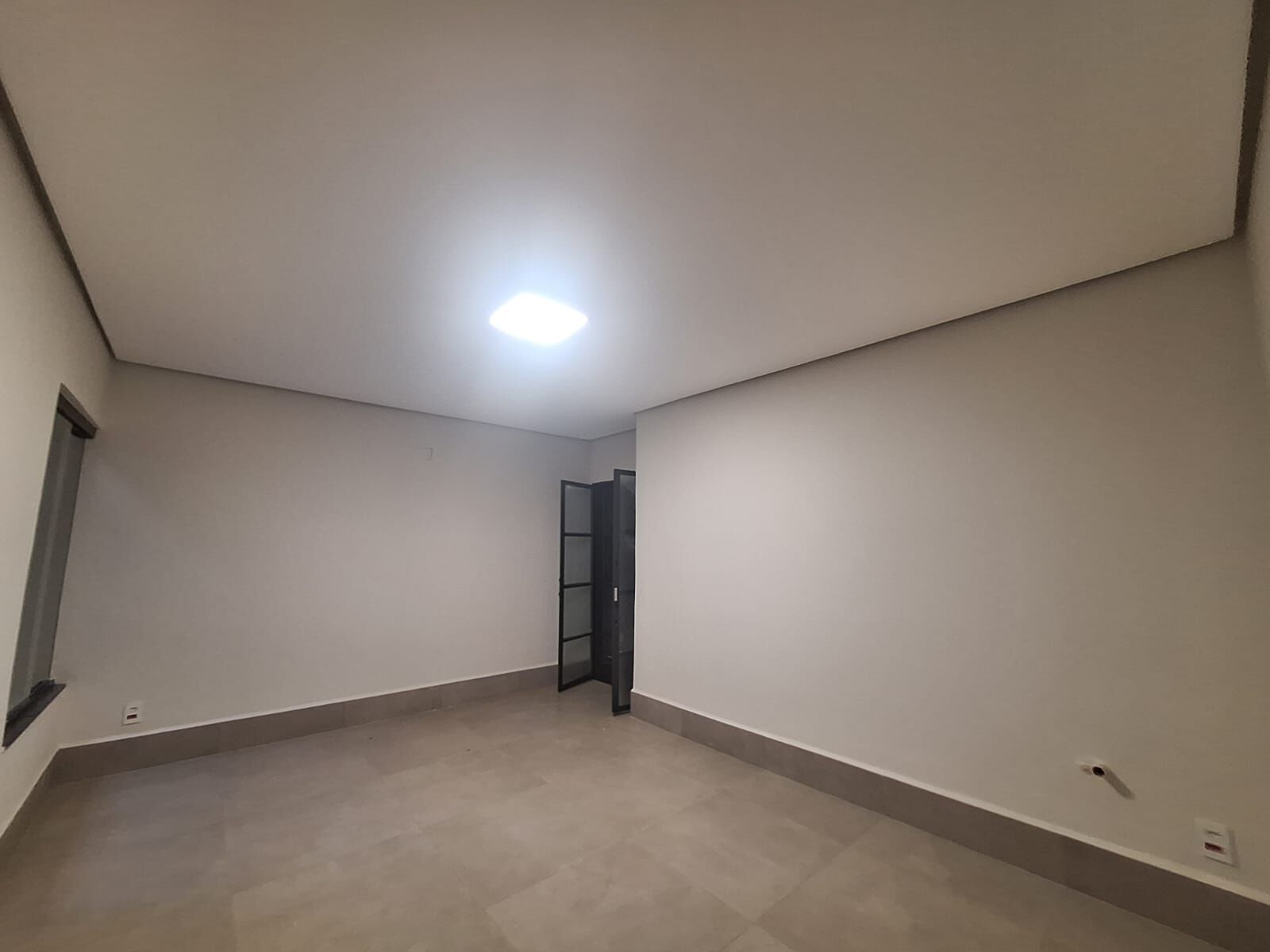 Depósito-Galpão-Armazém para alugar com 5 quartos, 330m² - Foto 19