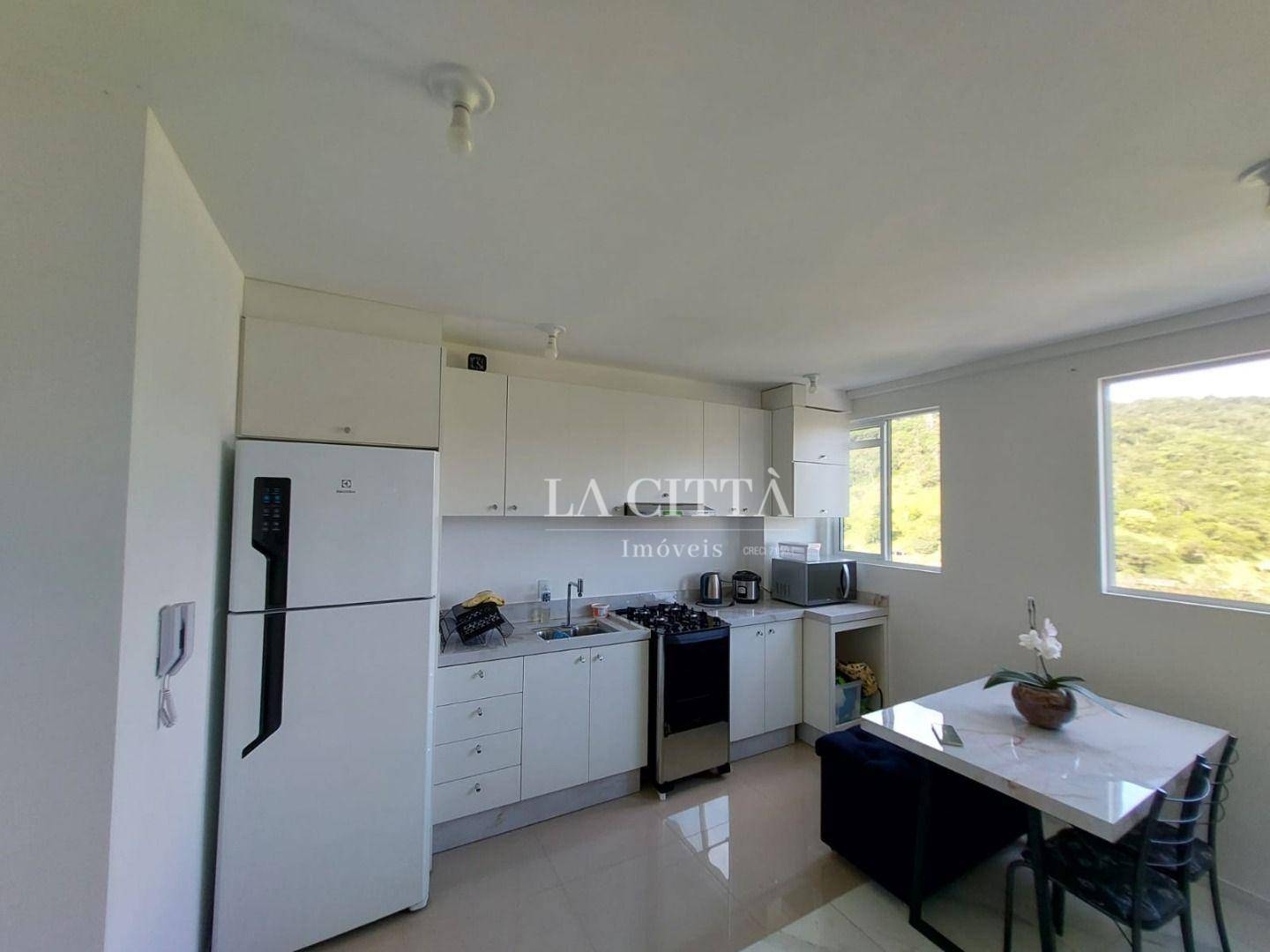Apartamento para alugar com 2 quartos, 46m² - Foto 1