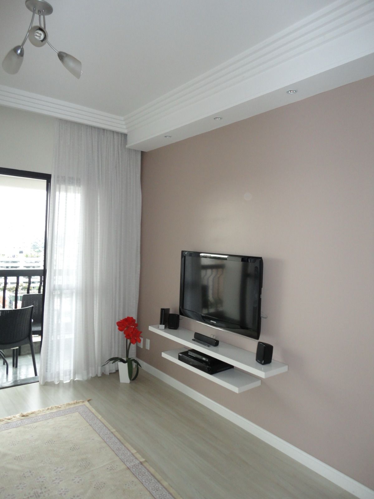 Apartamento à venda com 3 quartos, 92m² - Foto 2