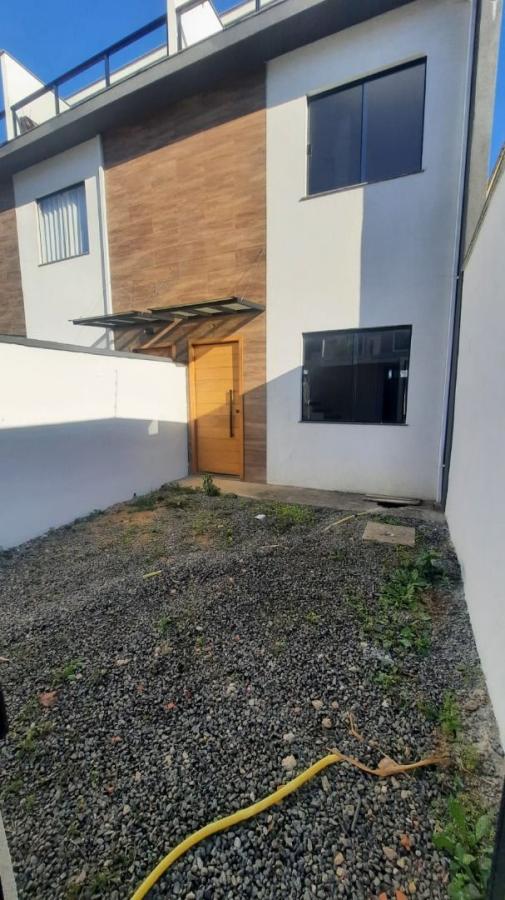 Casa à venda com 3 quartos, 164m² - Foto 8